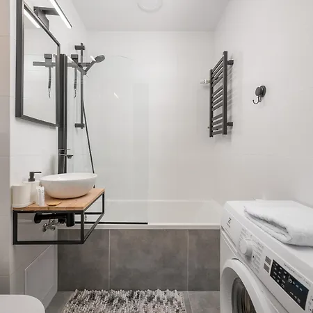 Bokserska Homely By Bookinghost Apartman *