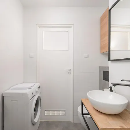 Bokserska Homely By Bookinghost Варшава